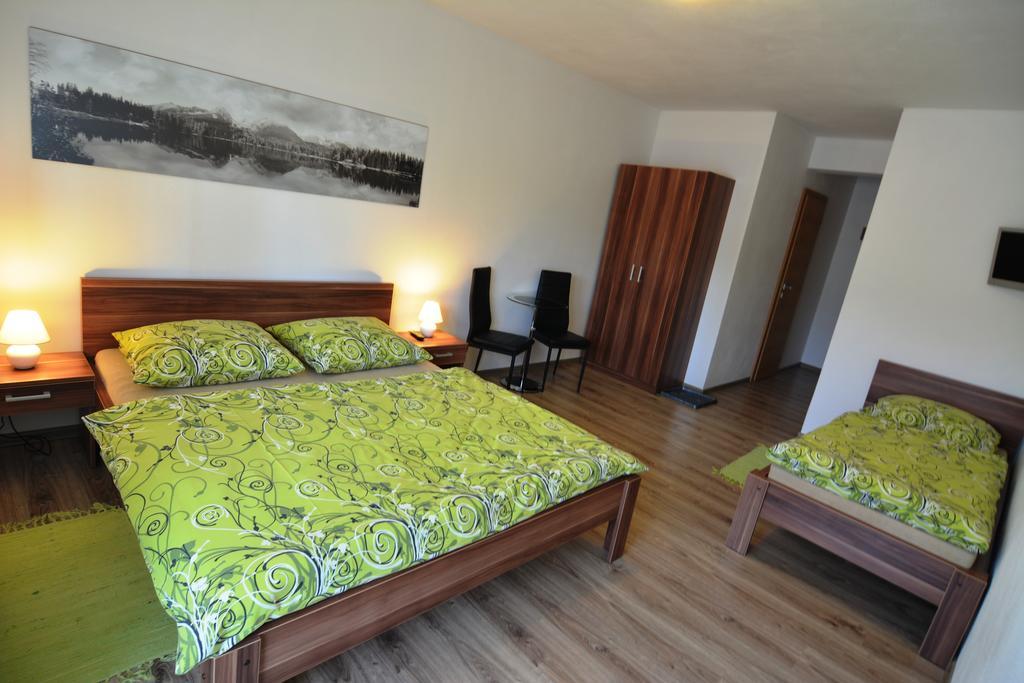 Villa Gold Nova Lesna Ruang foto