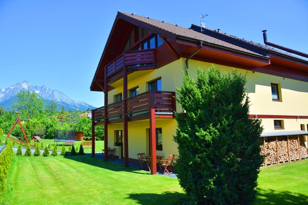 Villa Gold Nova Lesna Bagian luar foto